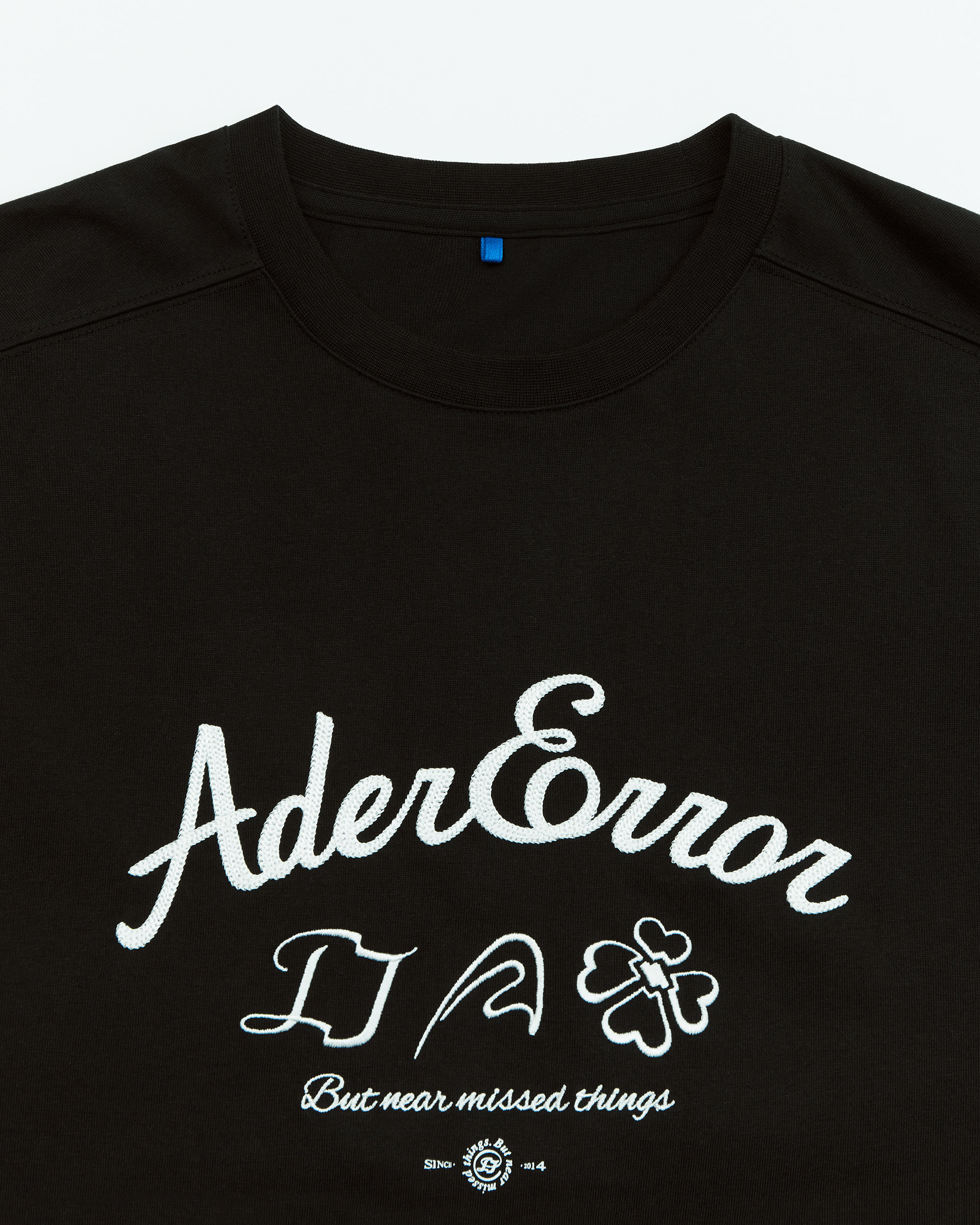 正規品・送料込み◆ADERERROR◆Sollec t-shirt ADERERROR - Sollec t-shirt