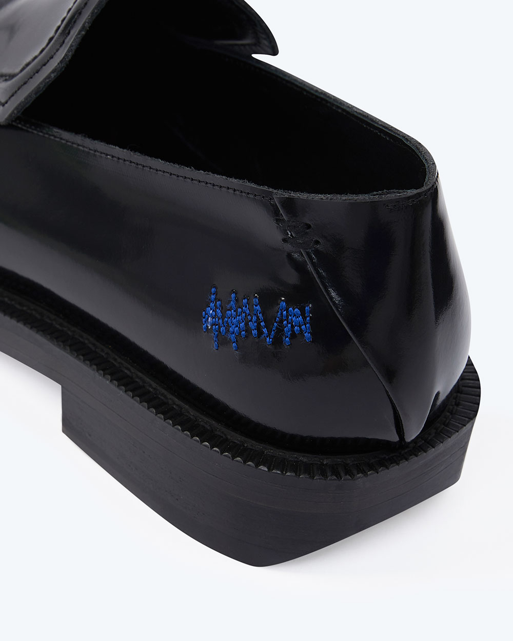 ADERERROR - Curve; LF00