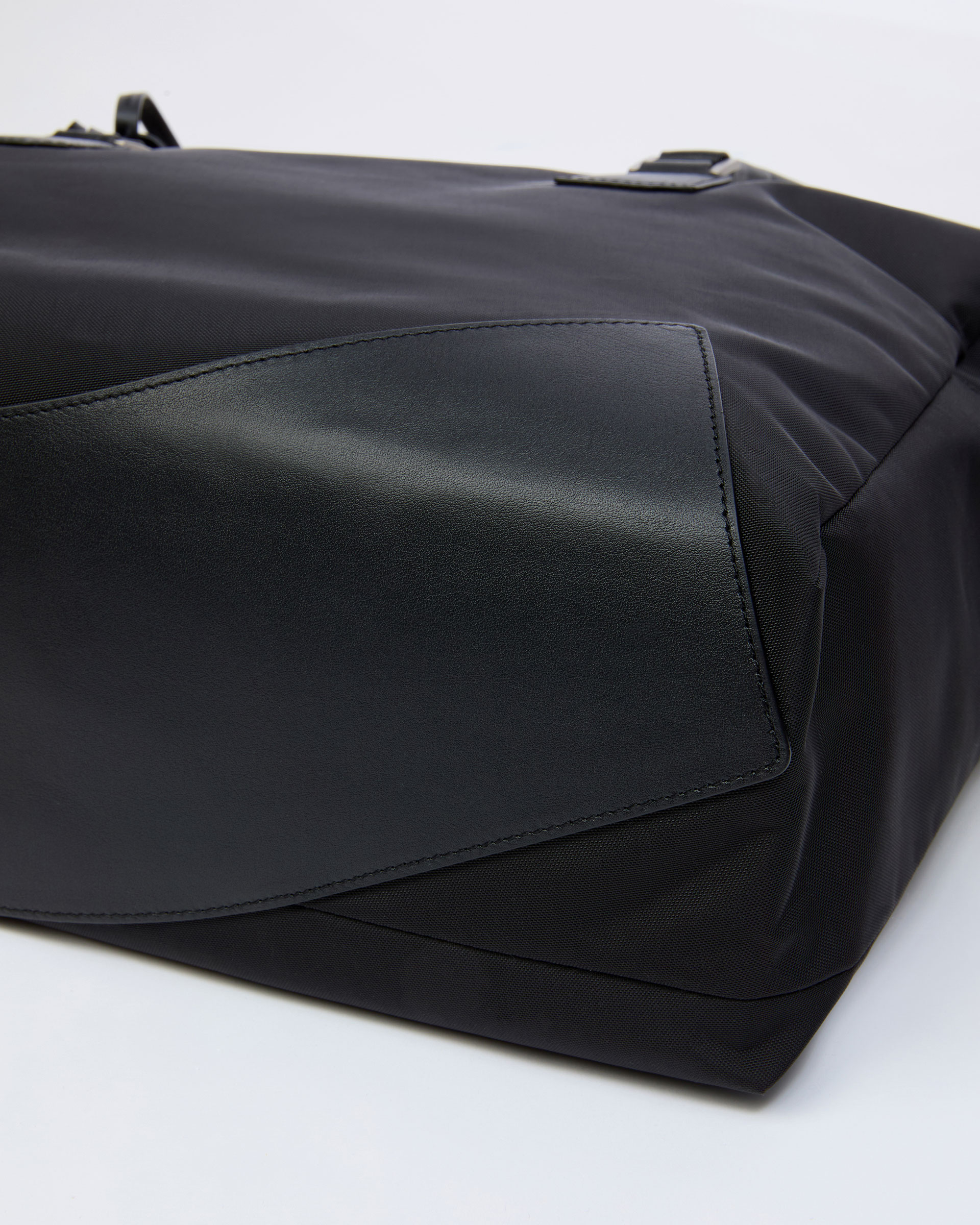 正規品・送料込み◆ADERERROR◆Linea Bag Product. 111 ADERERROR - Linea Bag Product. 111