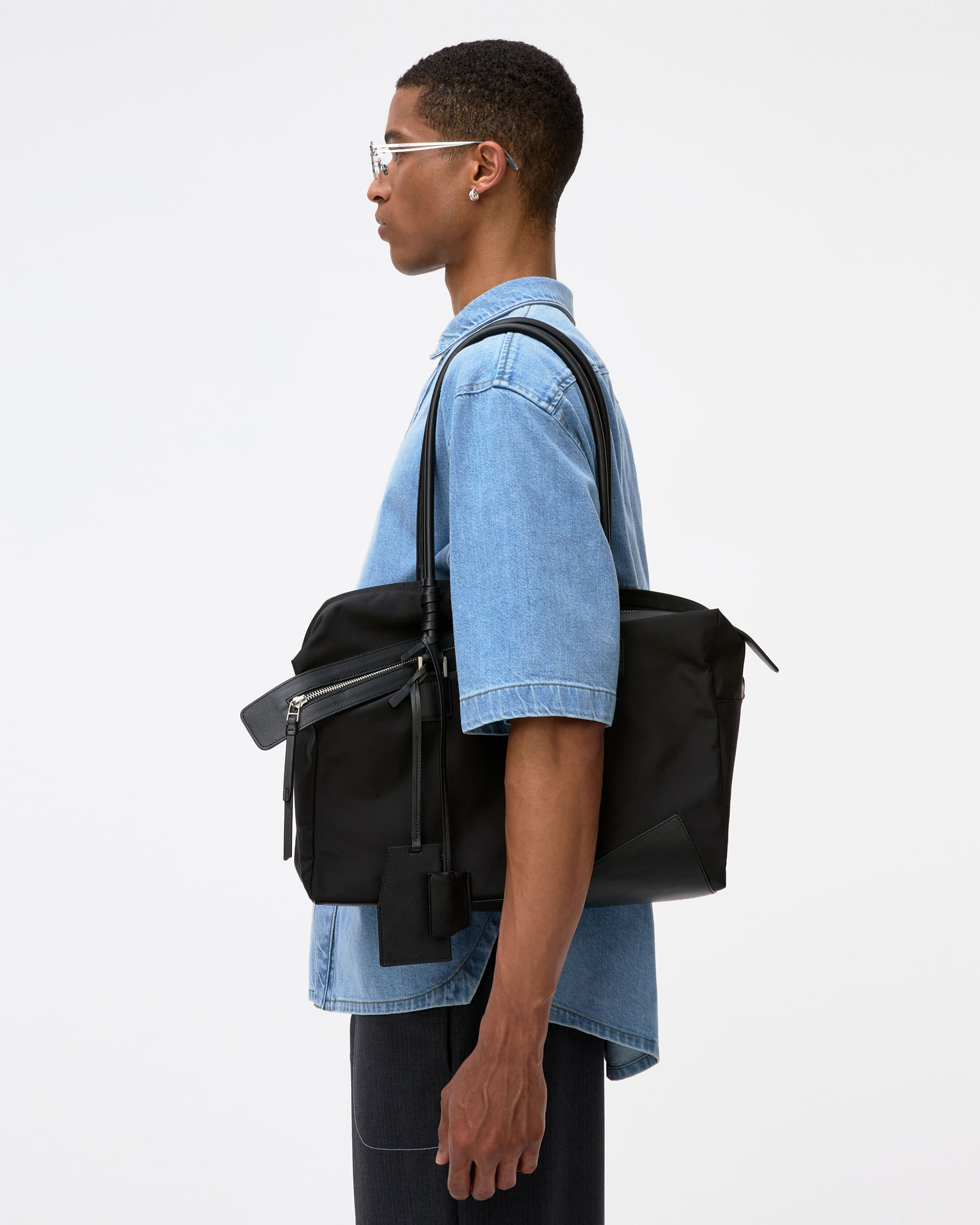 正規品・送料込み◆ADERERROR◆Linea Bag Product. 111 ADERERROR - Linea Bag Product. 111