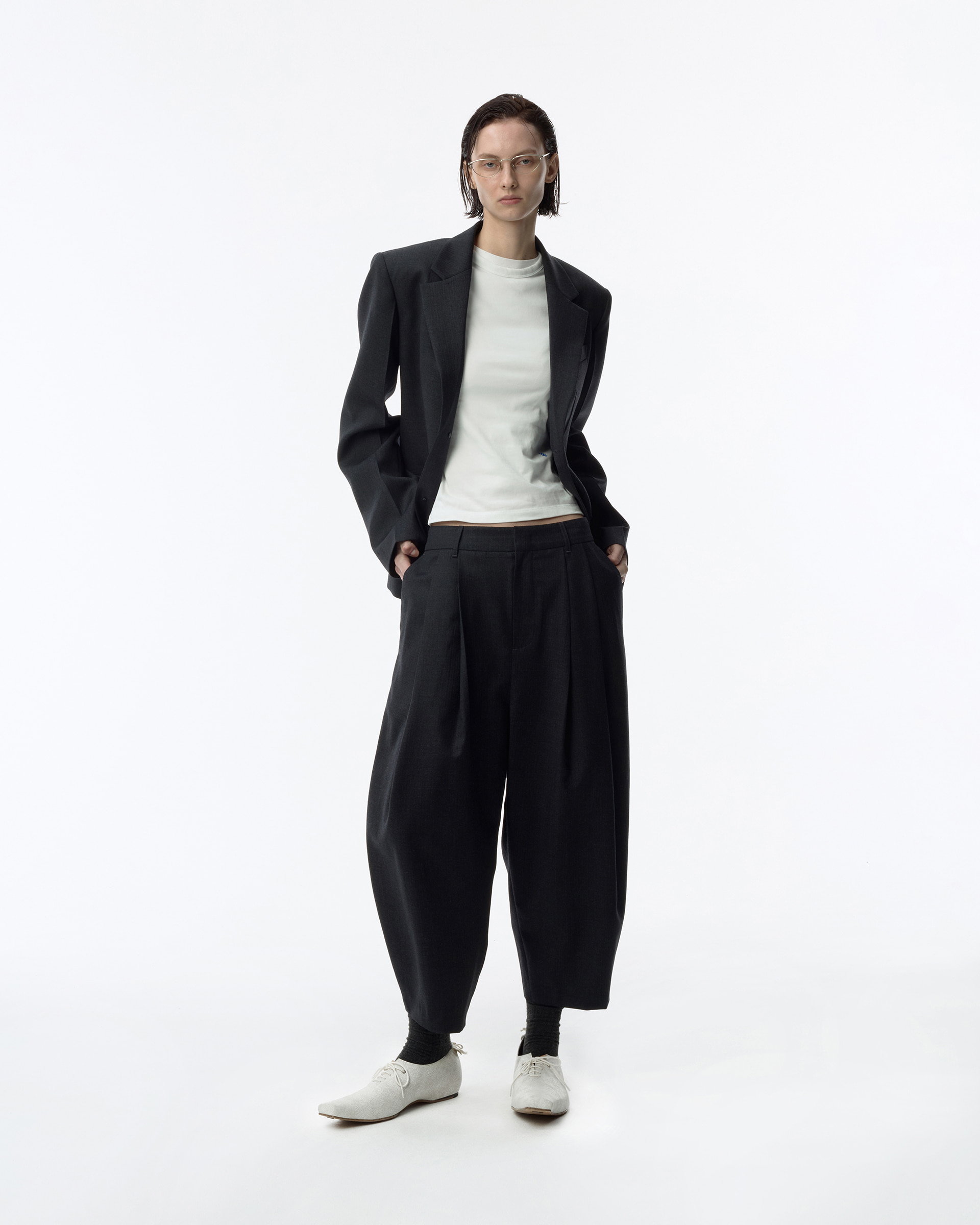 ADERERROR - Sig; BK Tag slacks 01