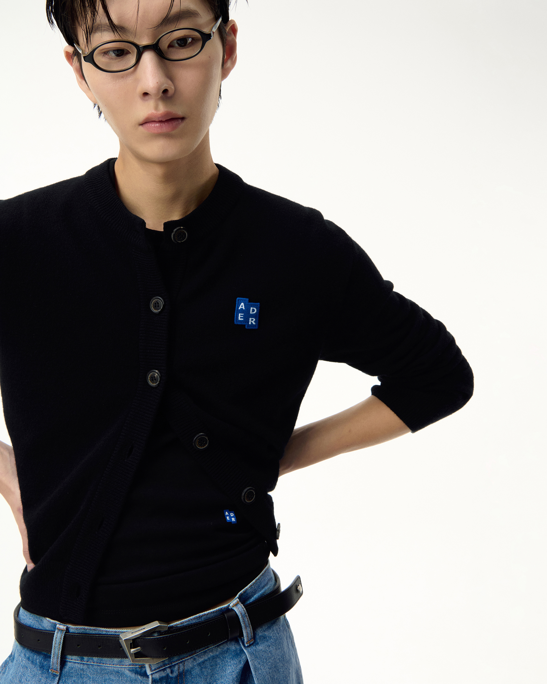 ADERERROR - Sig; BL Tag cardigan 02