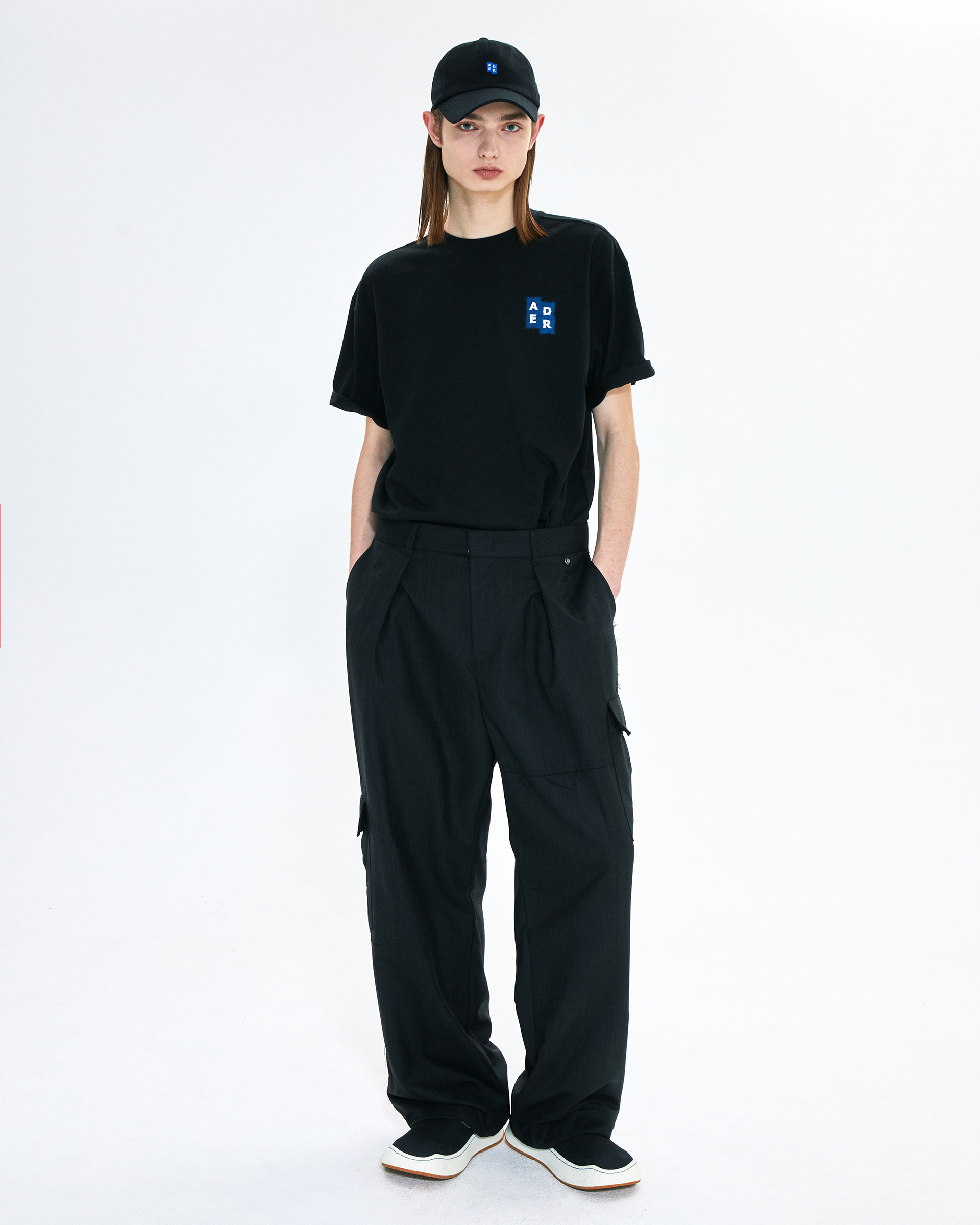 [ADERERROR] Sig; BL Tag t-shirt 04 /追跡付 ○ ADERERROR ○ Sig; BL Tag t-shirt 04 半袖Tシャツ黒