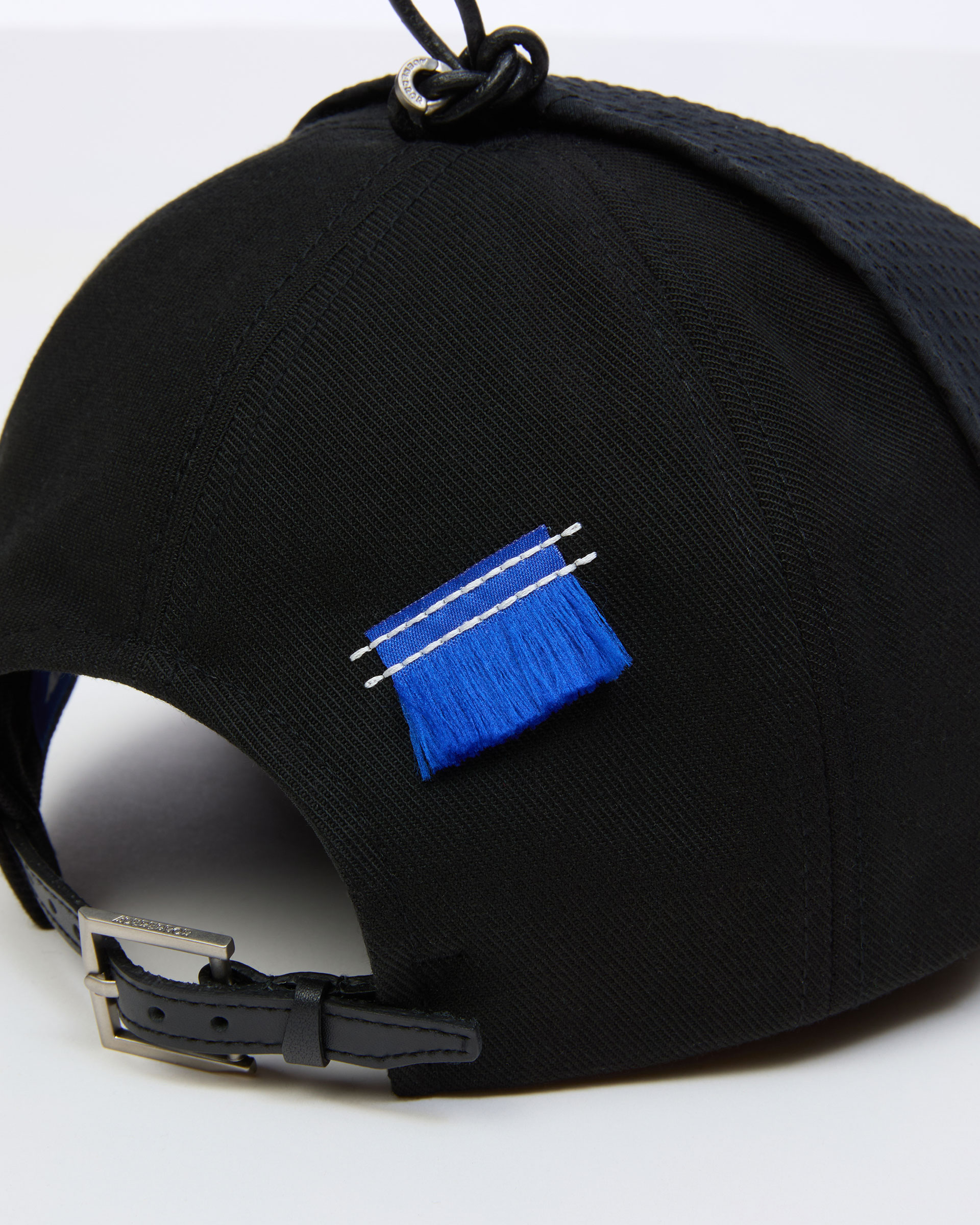 ADERERROR - Cap Product. 124