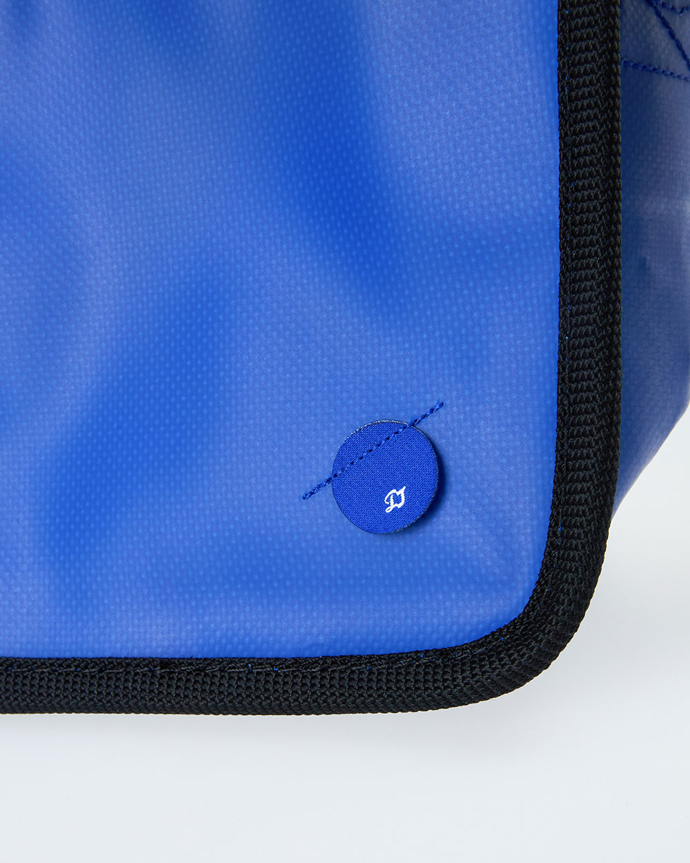 ADERERROR - Small trace esty messenger bag