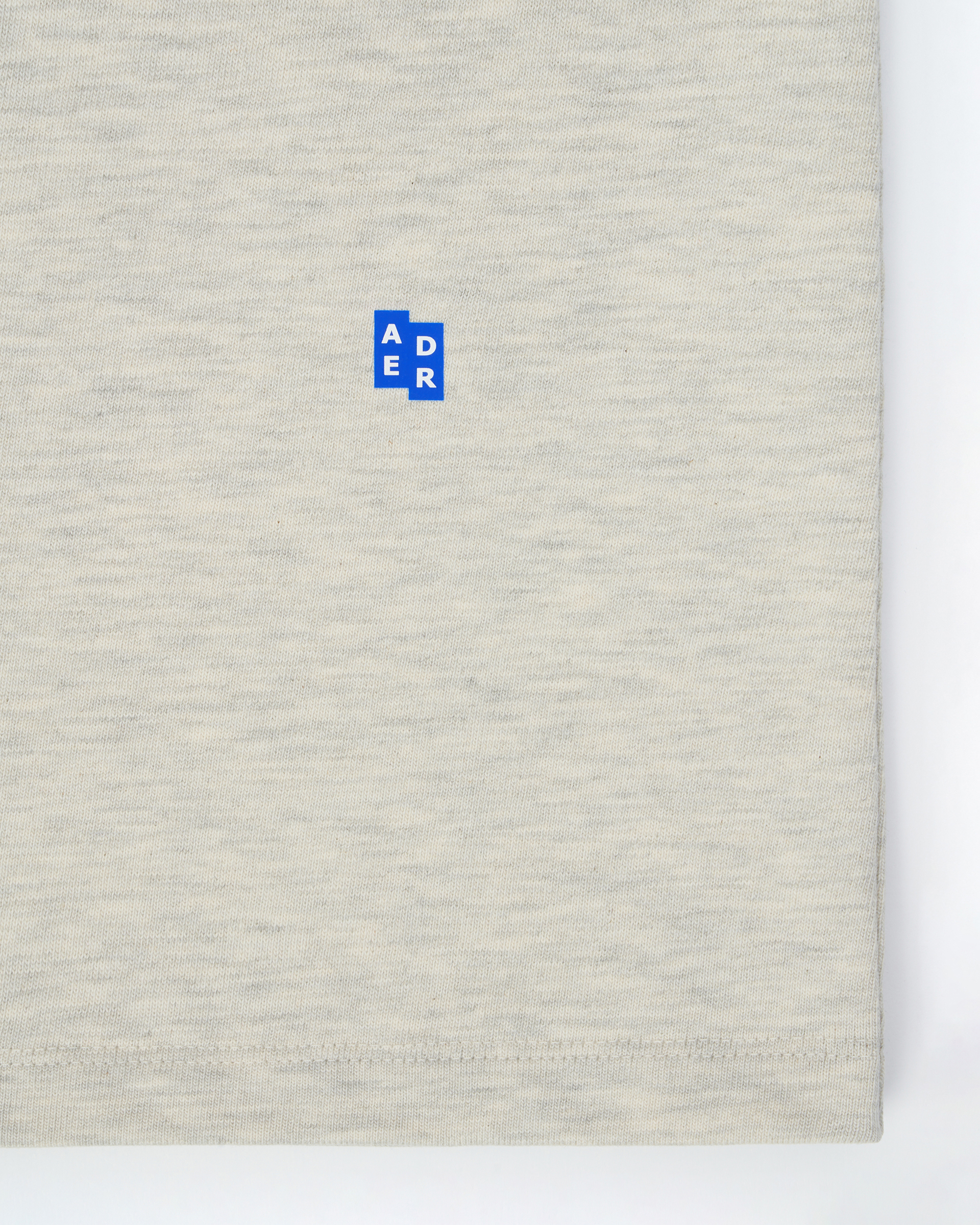 ADERERROR - Sig; BL Tag sleeveless 01