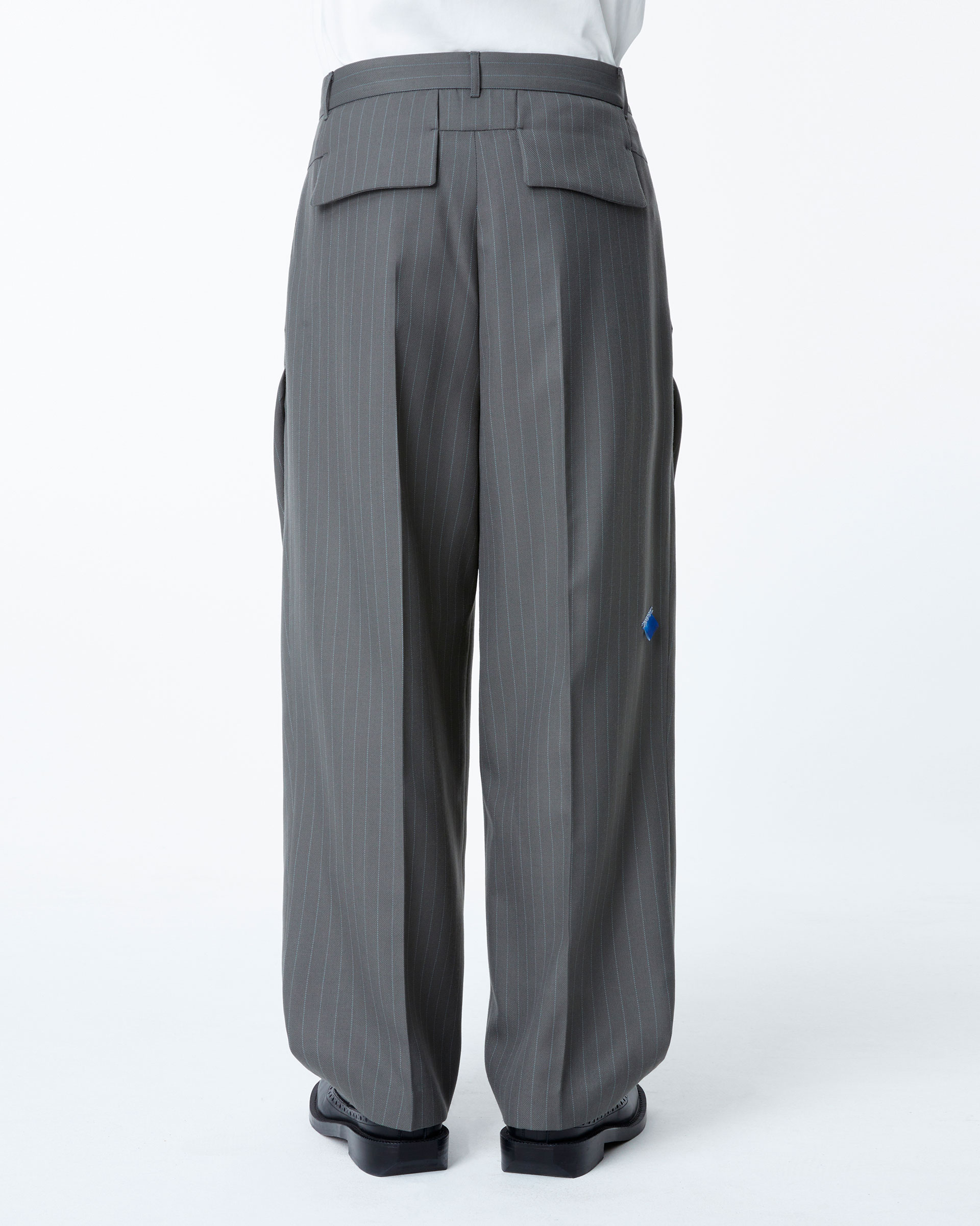 ADERERROR - Lawren slacks