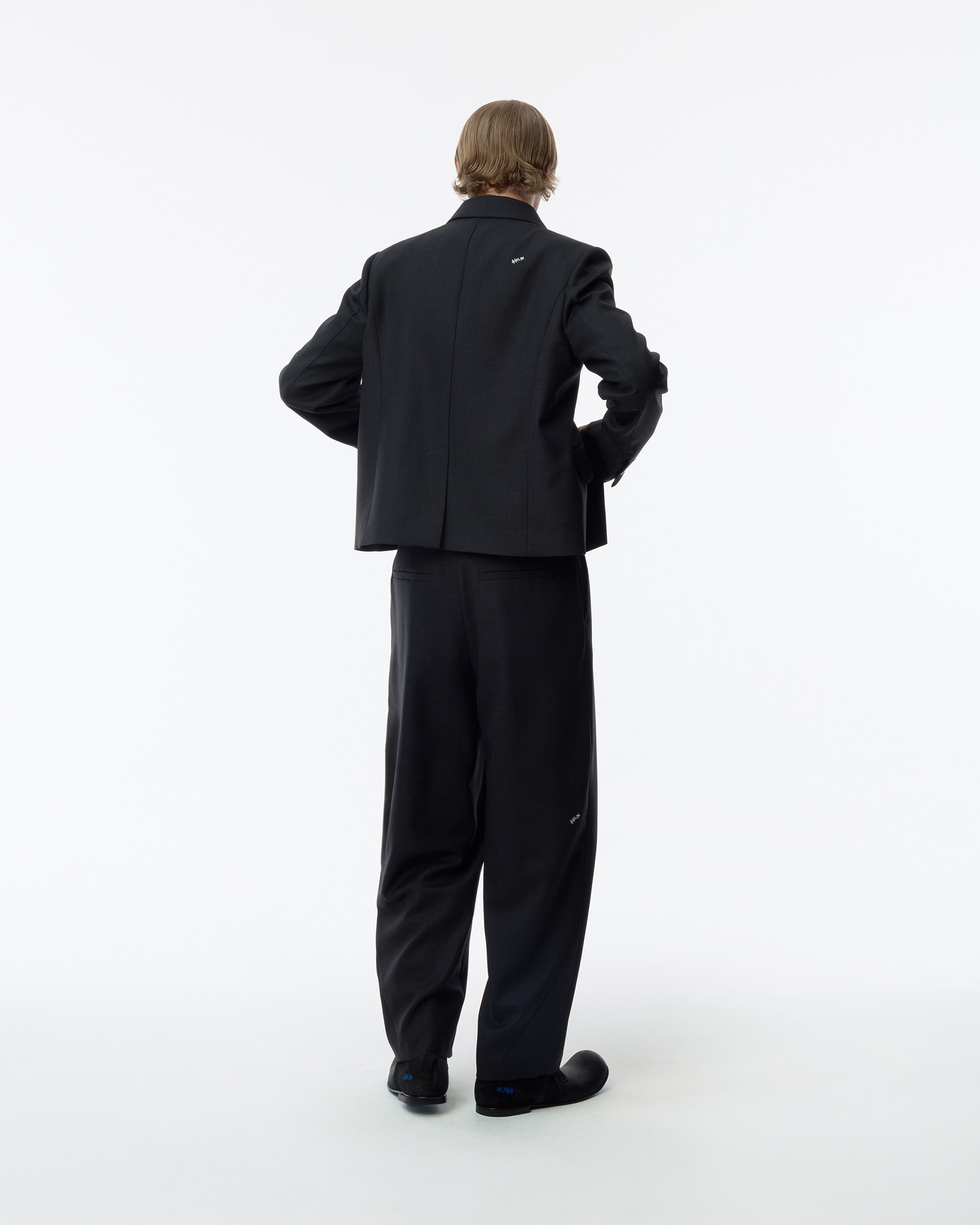 ADERERROR - Sig; BK Tag blazer 02