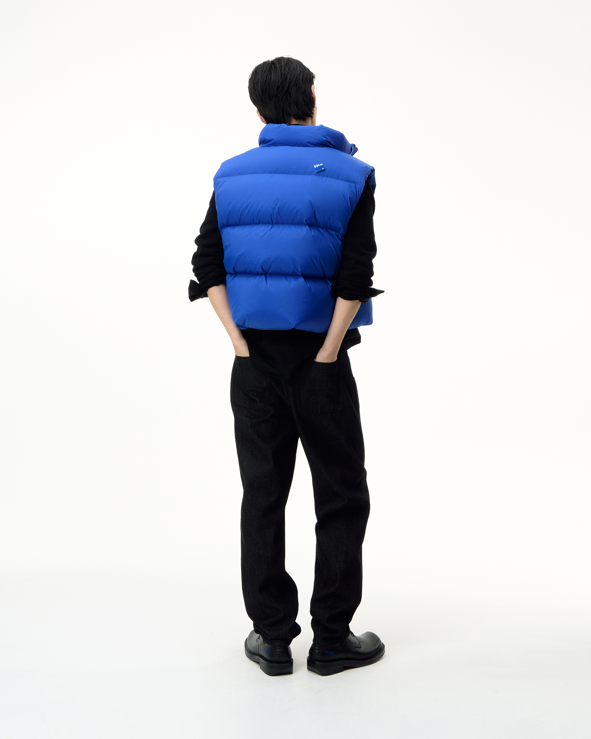 ADERERROR - Sig; BL Tag puffer vest 01
