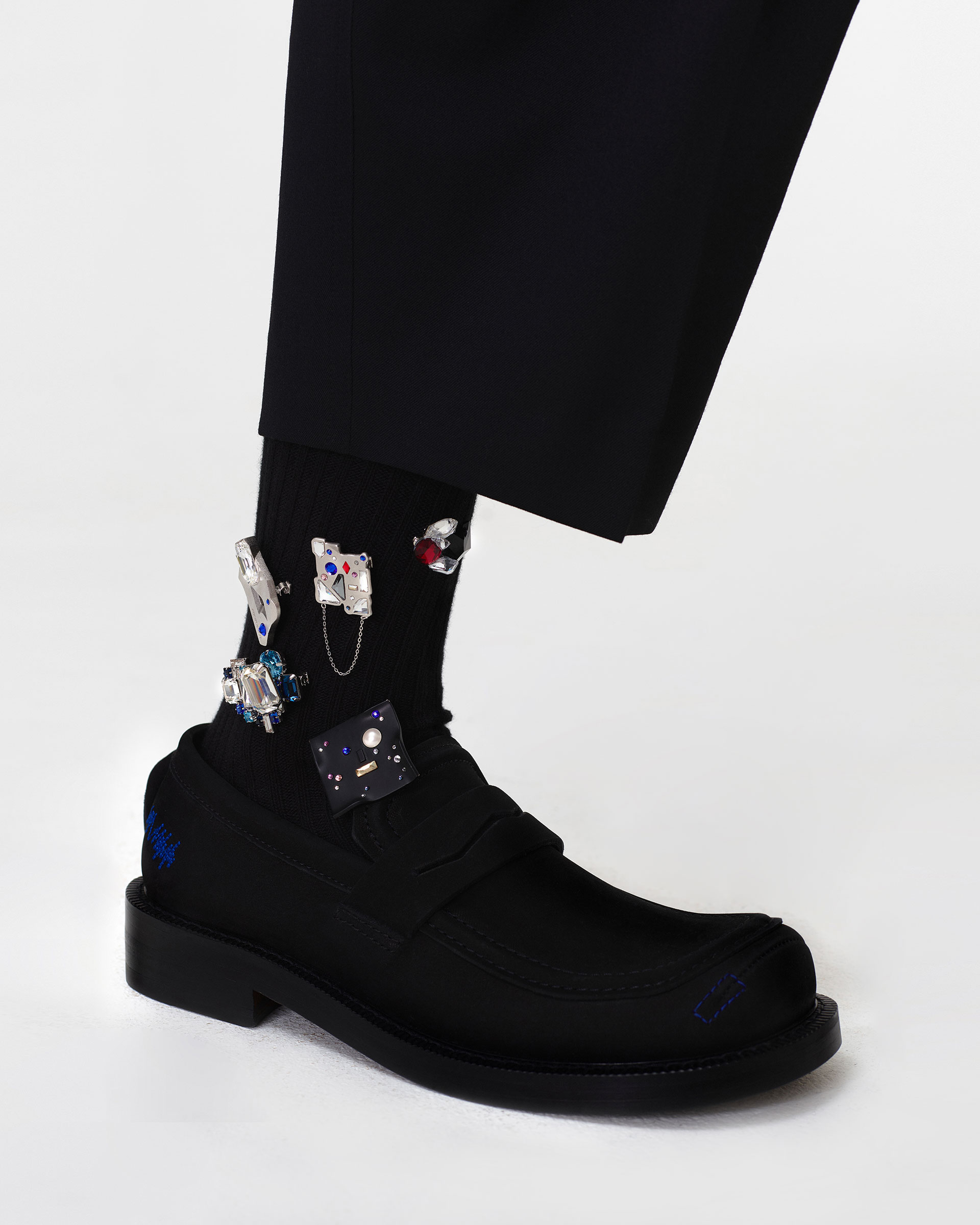 ADERERROR - Gemma brooch 01