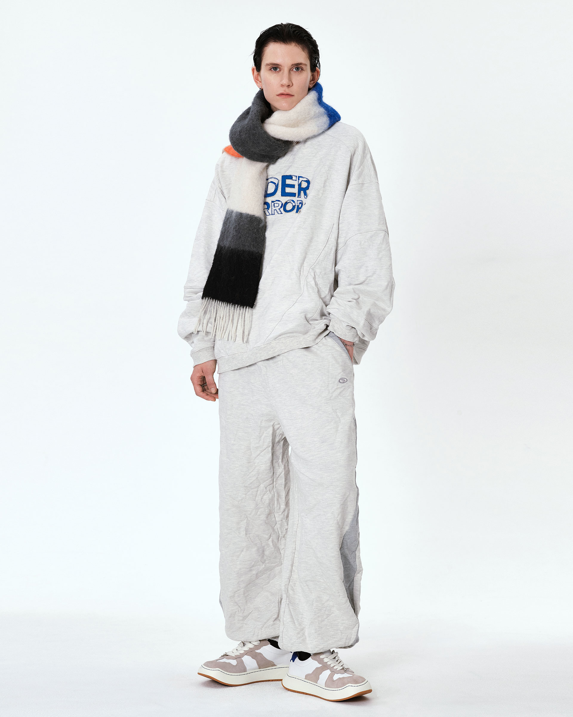 アーダーエラー　マフラー　Otiv muffler アイボリー ADERERROR - Otiv muffler
