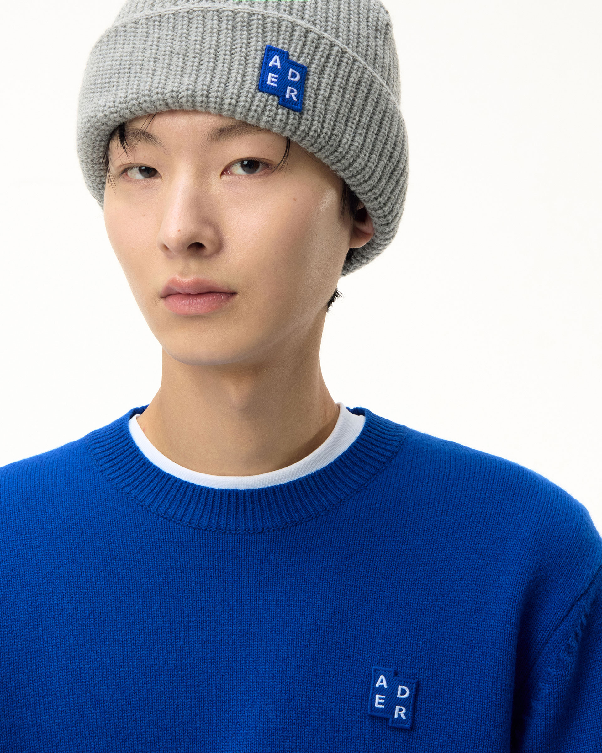 ADERERROR - Sig; BL Tag beanie 01