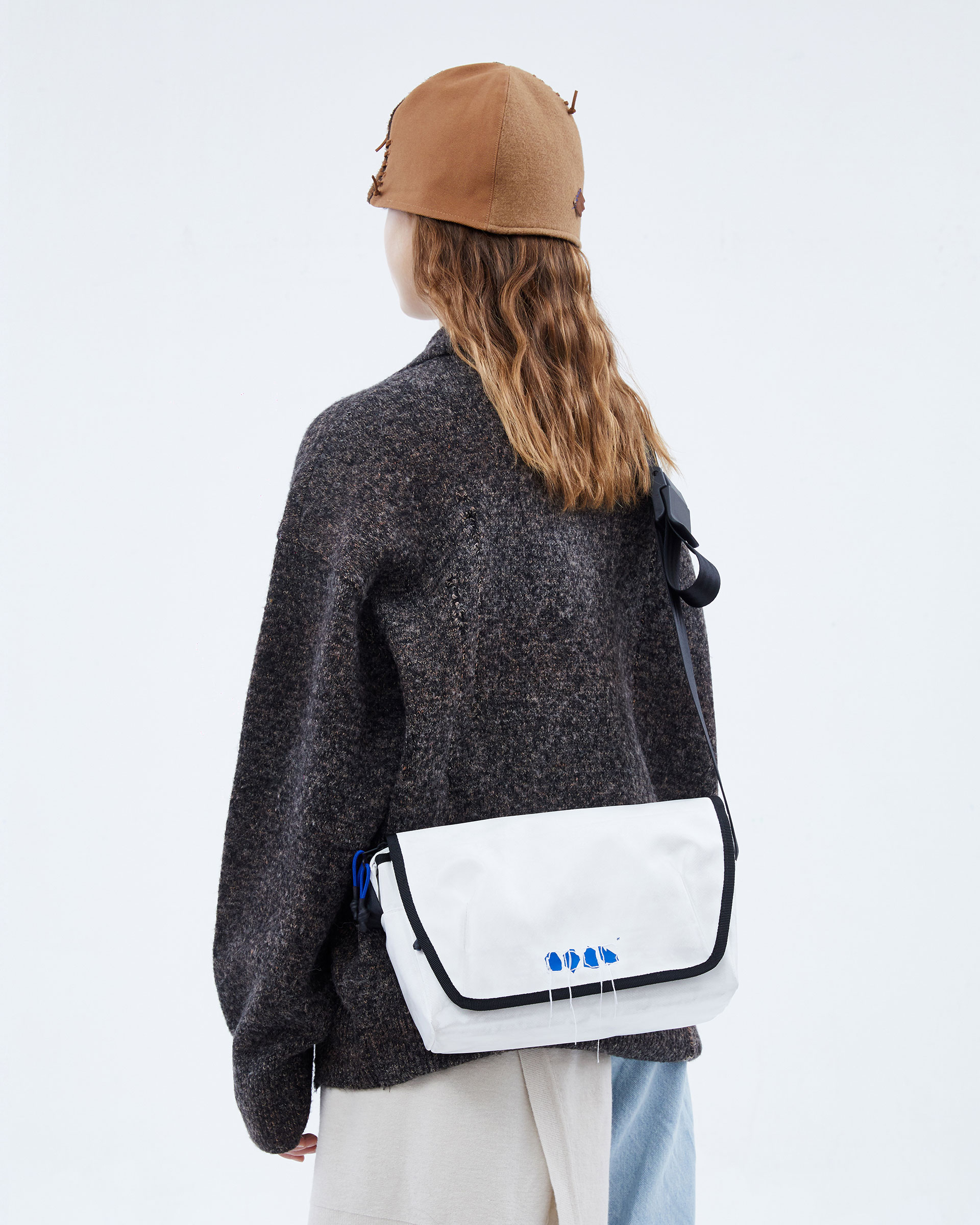 ADERERROR - Trace admore crossbody bag