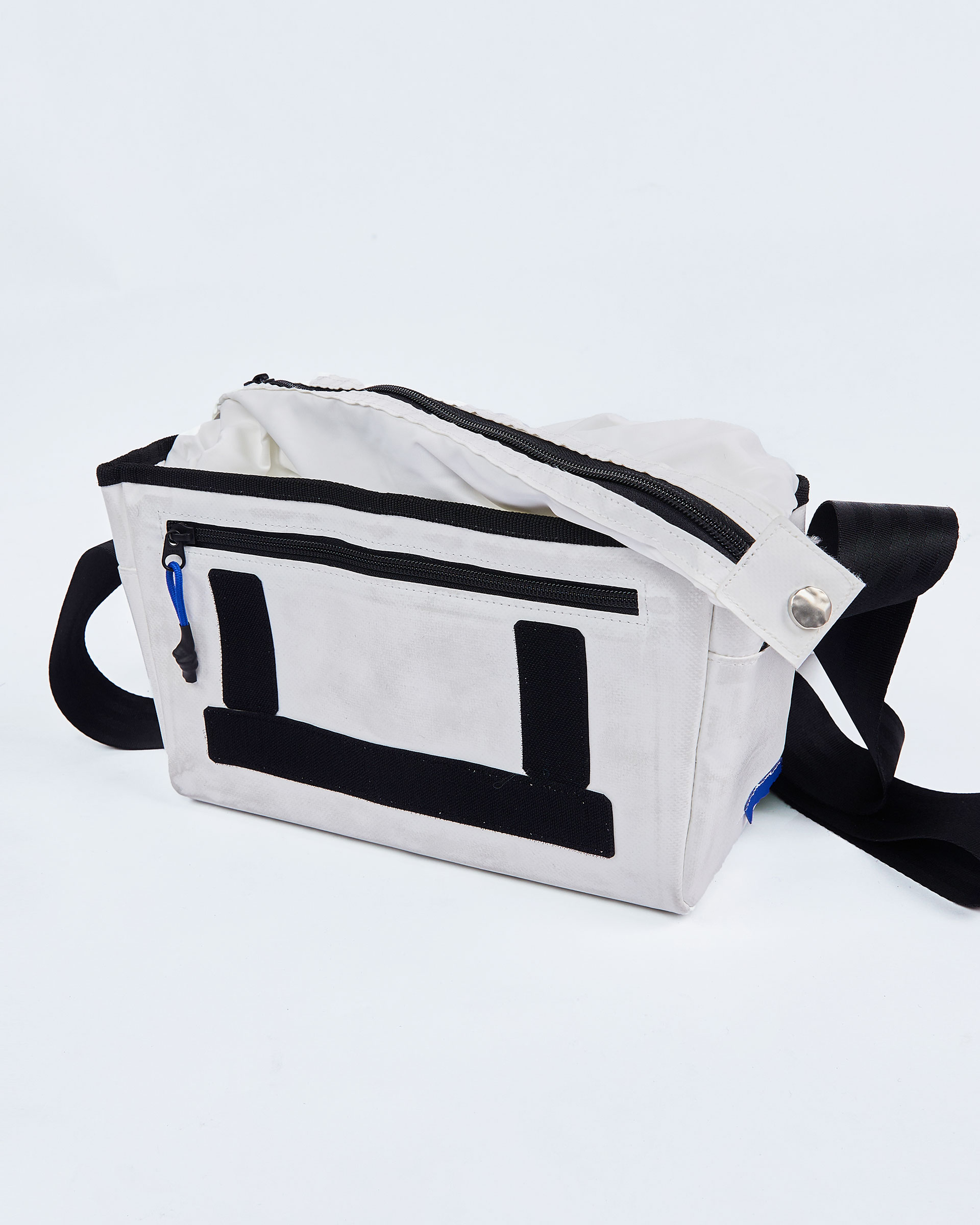 ADERERROR - Trace admore crossbody bag