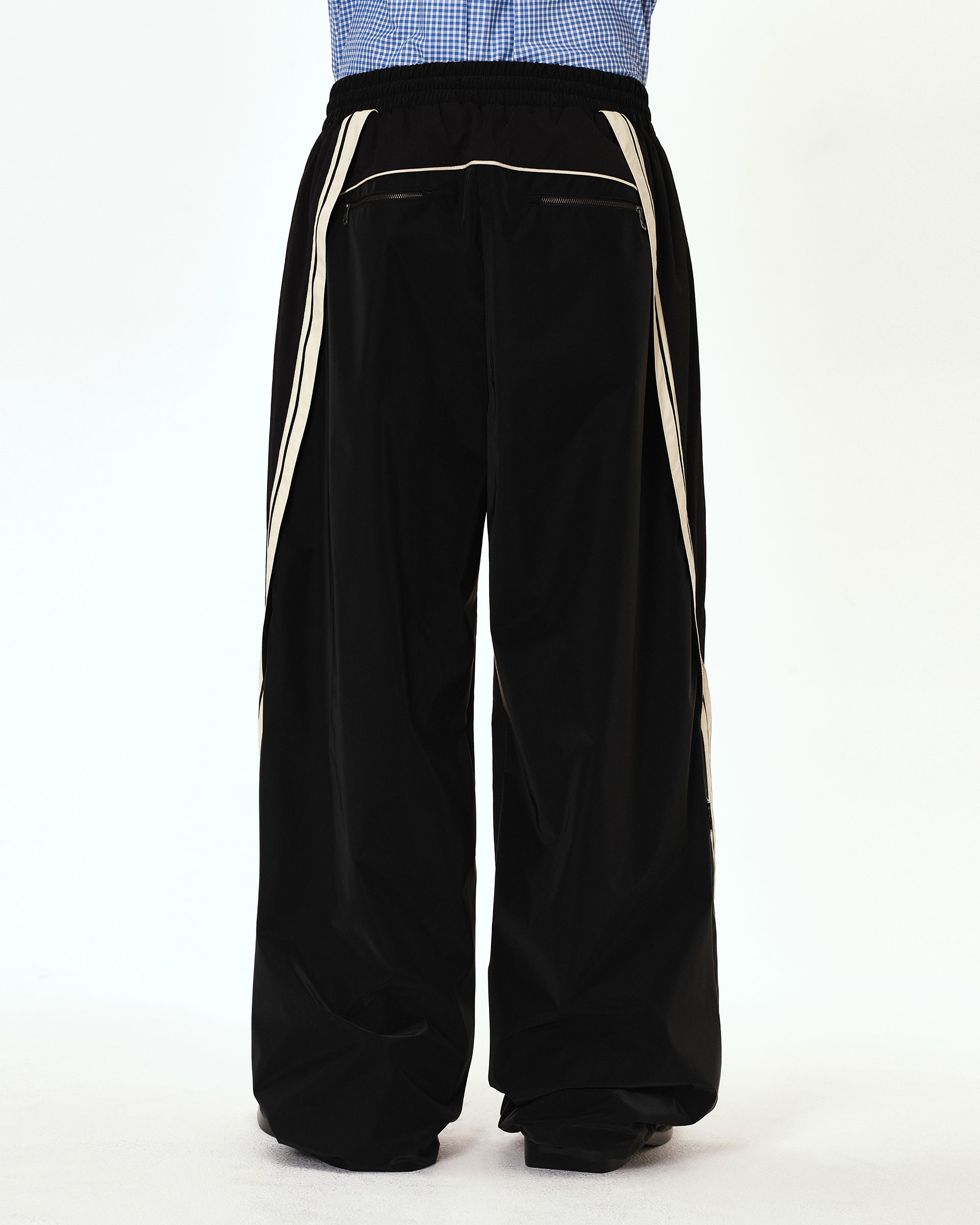 ADERERROR - Bashar trousers