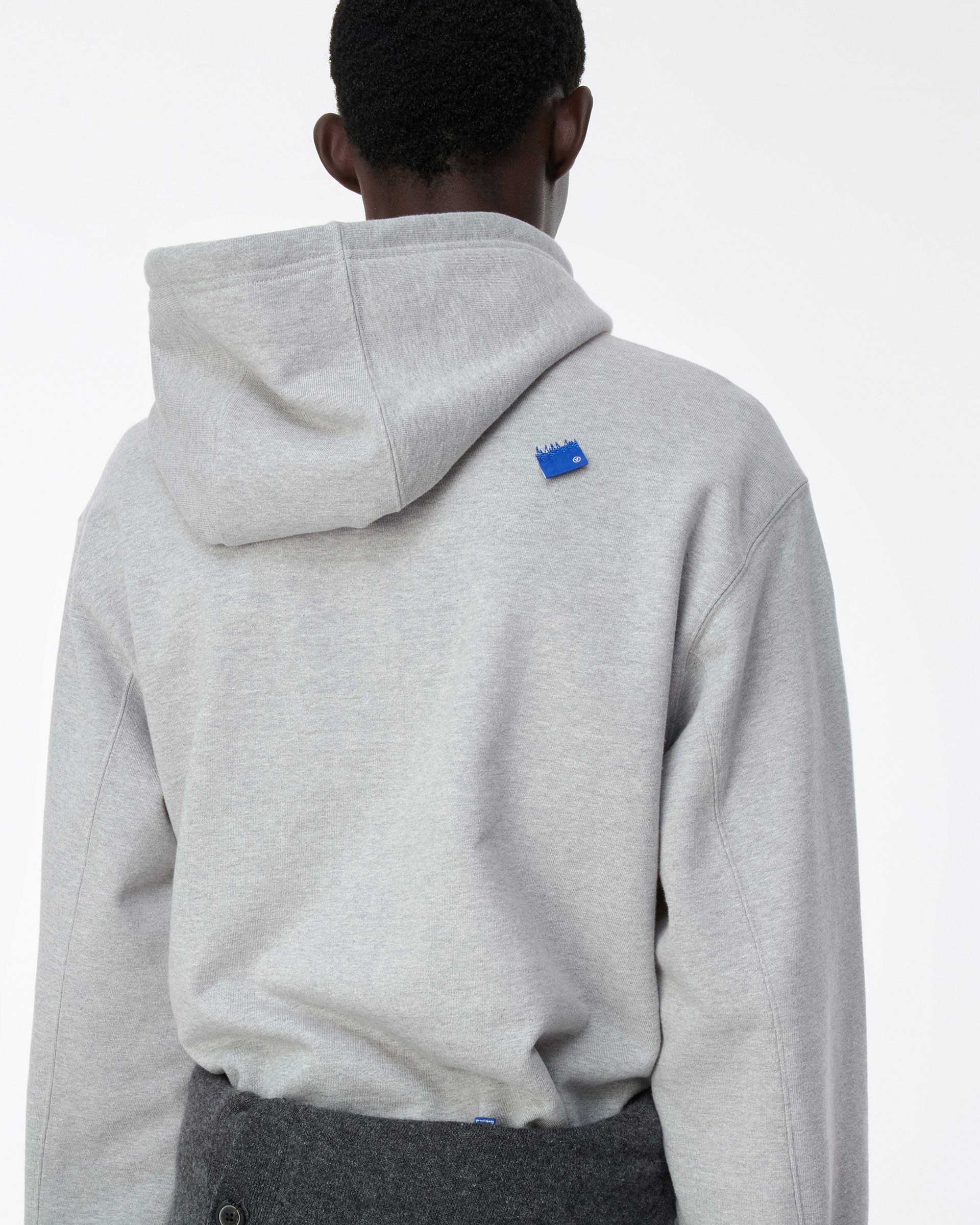 ADERERROR - Sig; BL Tag hoodie 01