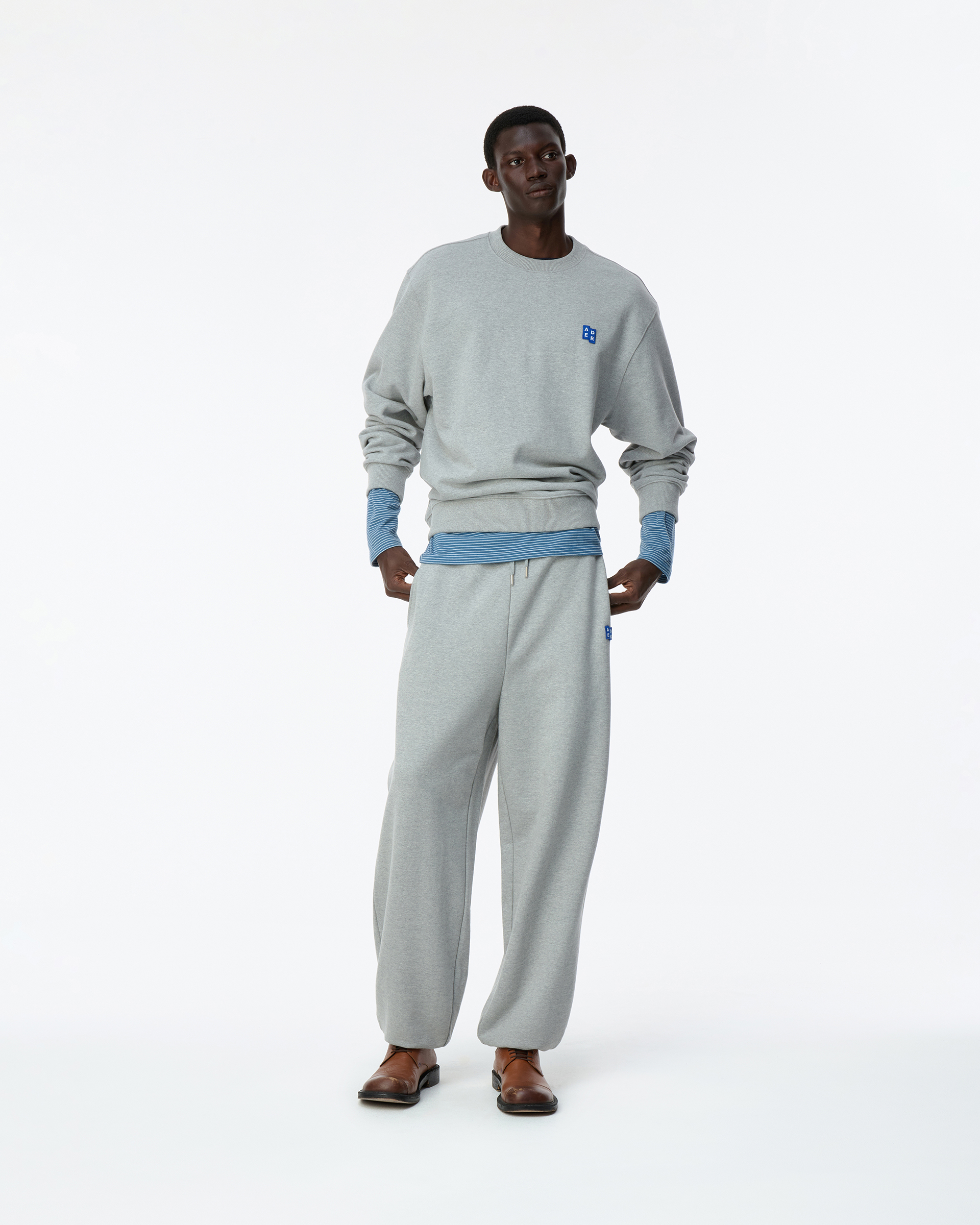 ADERERROR - Sig; BL Tag sweatshirt 01