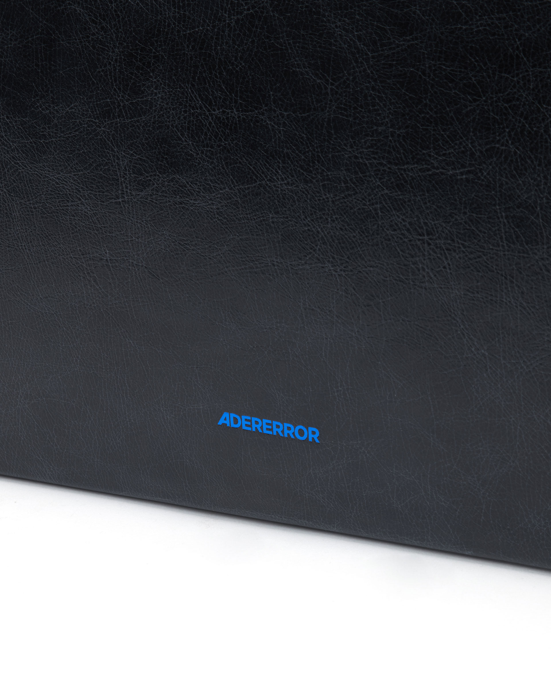 ADERERROR - Wide cracked shopper bag