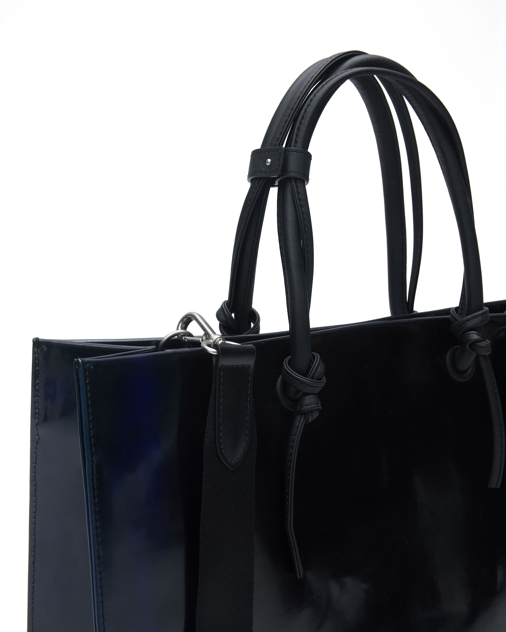 ADER errorブラック トートバッグ ADER ERROR】CRACKED SHOPPER BAG (ADERERROR/トートバッグ) 105418531