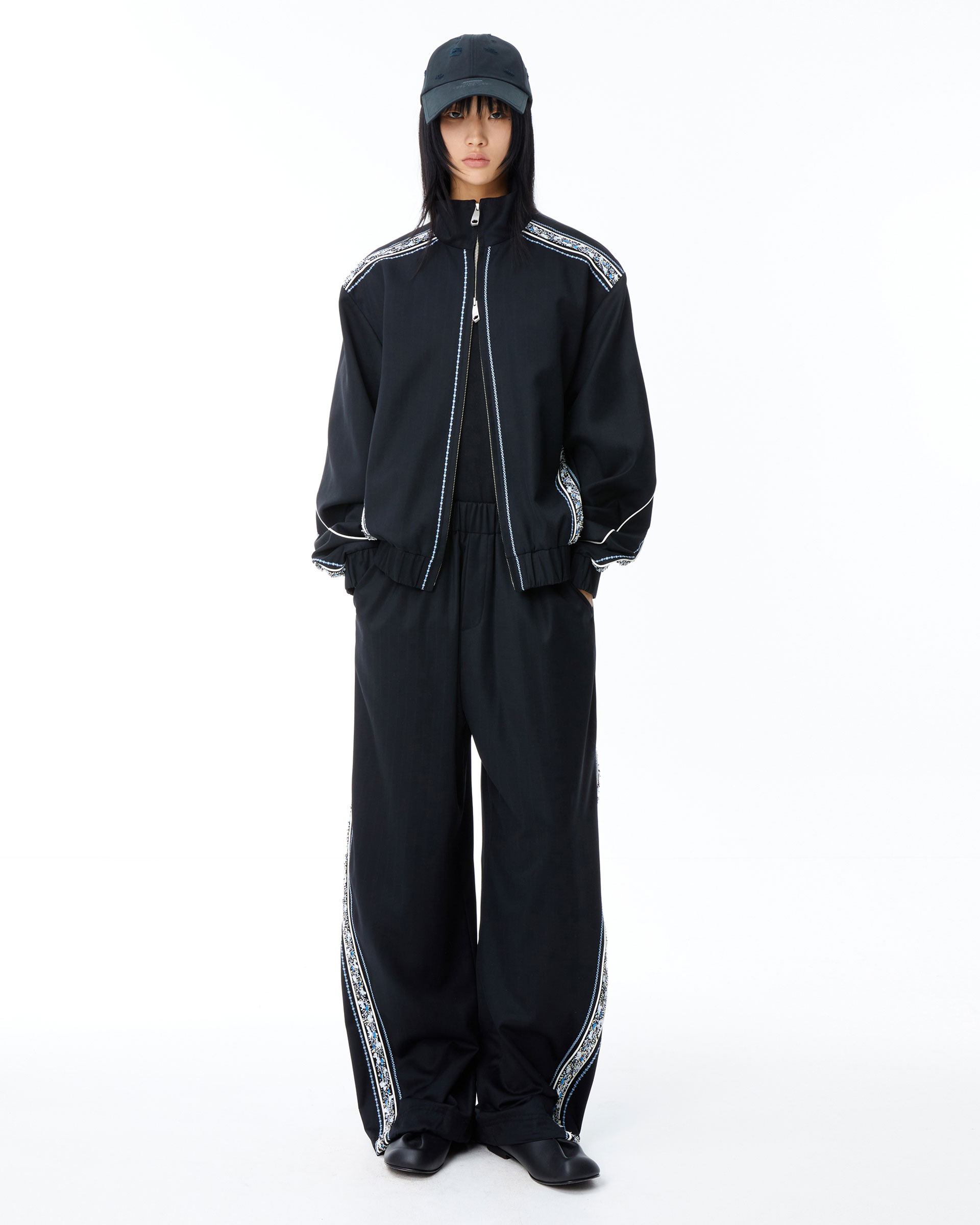 BN01SSJK0401BK_outfit_2.jpg