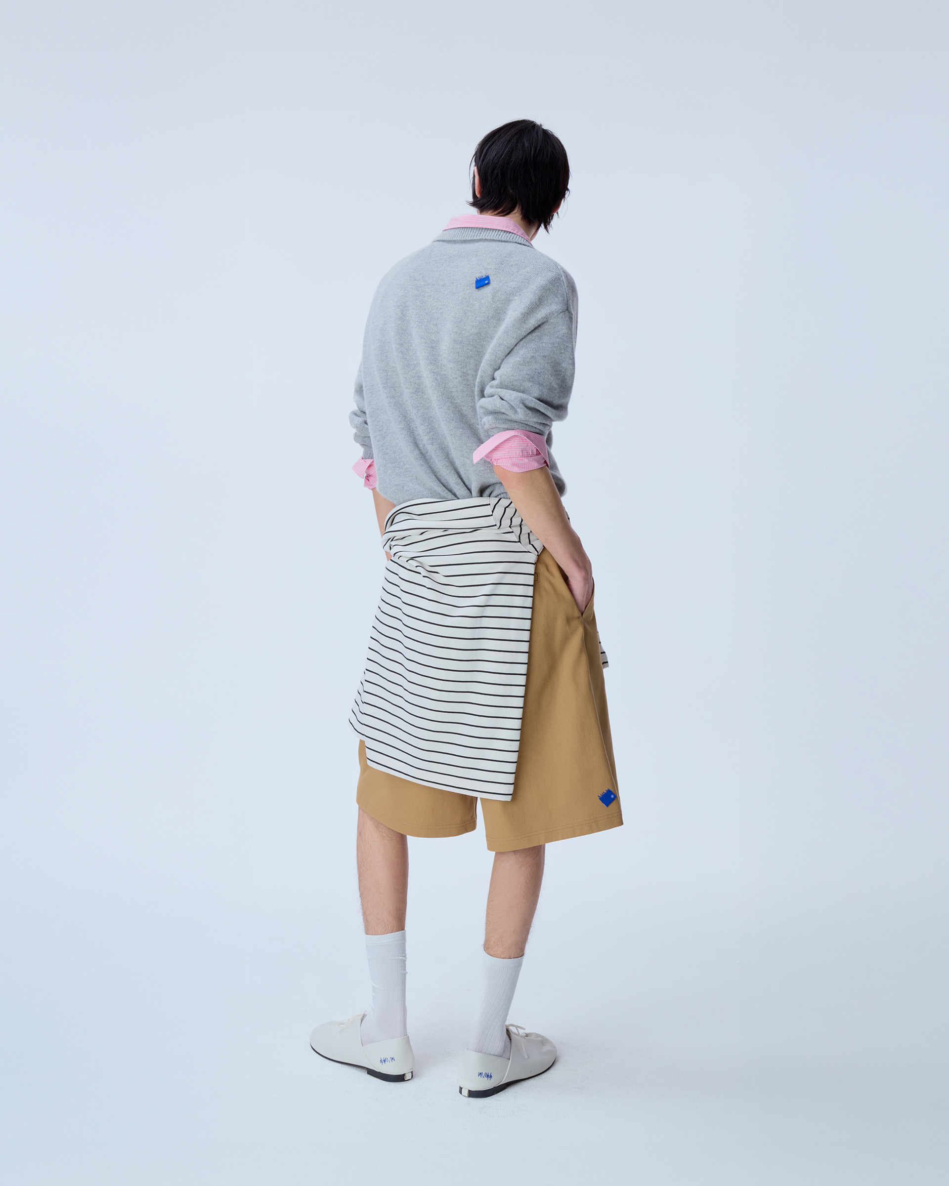 ADERERROR - Sig; BL Tag knit 02