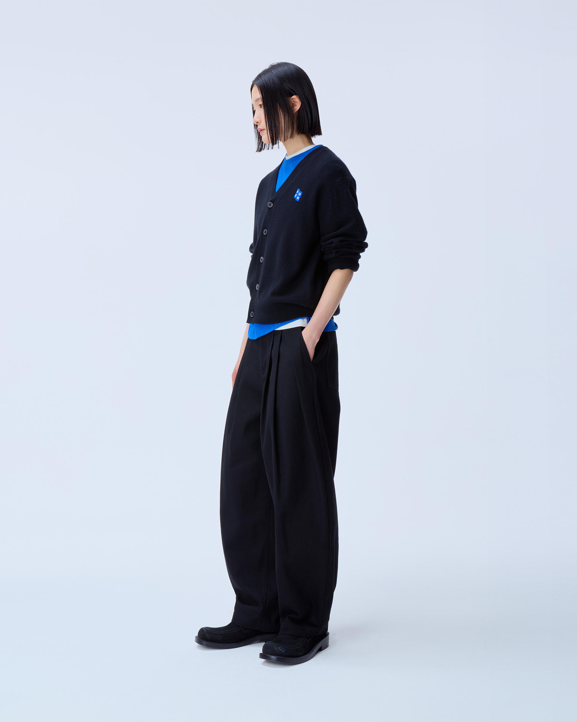 ADERERROR - Sig; BL Tag cardigan 01