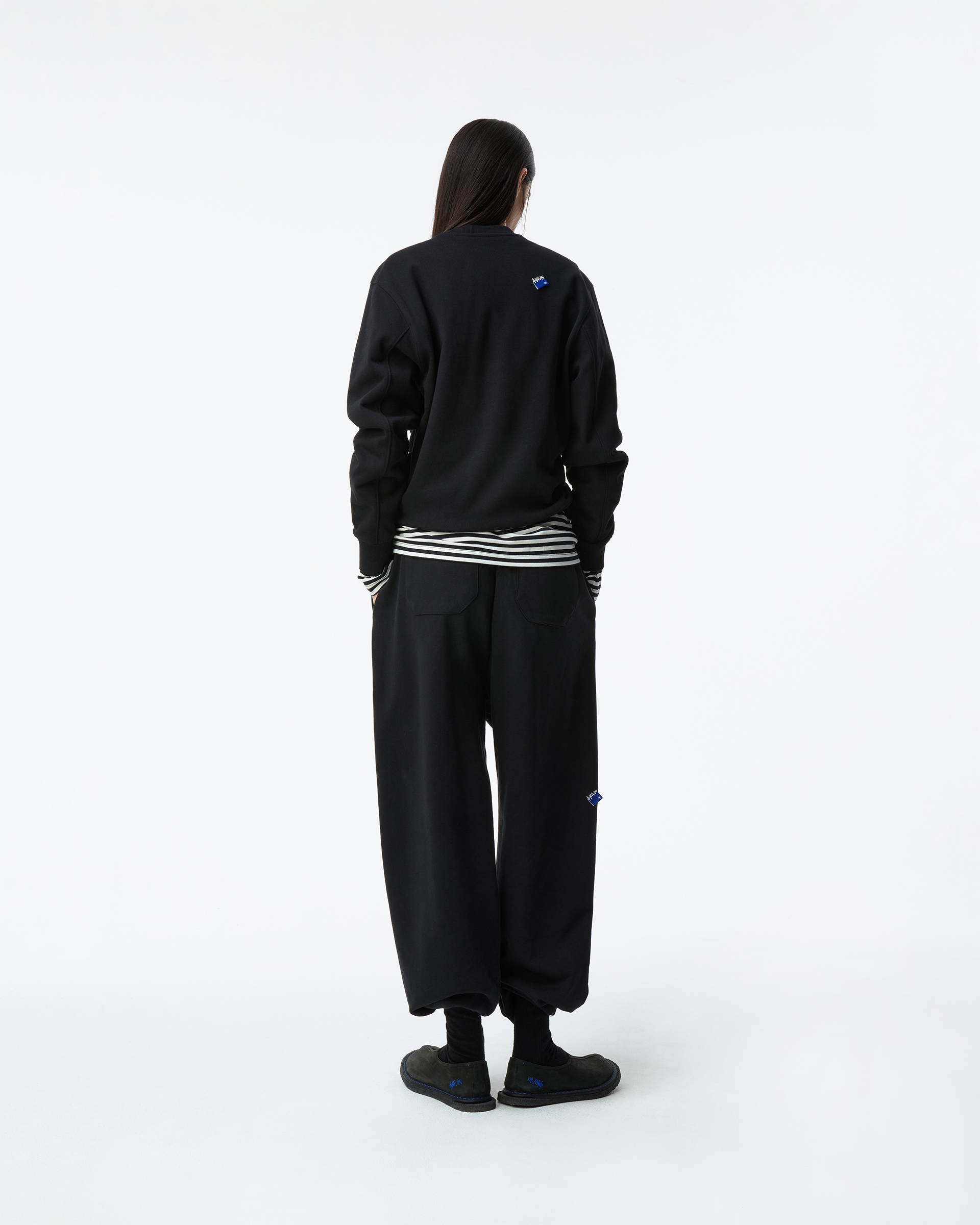 ADERERROR - Sig; BL Tag sweatshirt 01